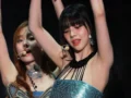 카리나 겨드랑이