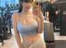그릴래영 H컵 슴가와 헬스장 셀카