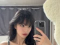 프로미스나인 이채영 가슴골 찐속옷 슬립 거울 셀카 ㄲㄴ